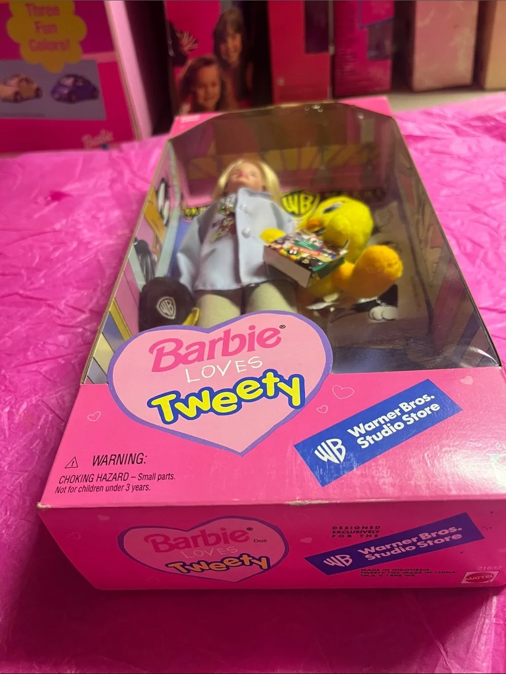1998 Special Edition Barbie Loves Tweety Doll Warner Bros. (Model 21632) NRFB